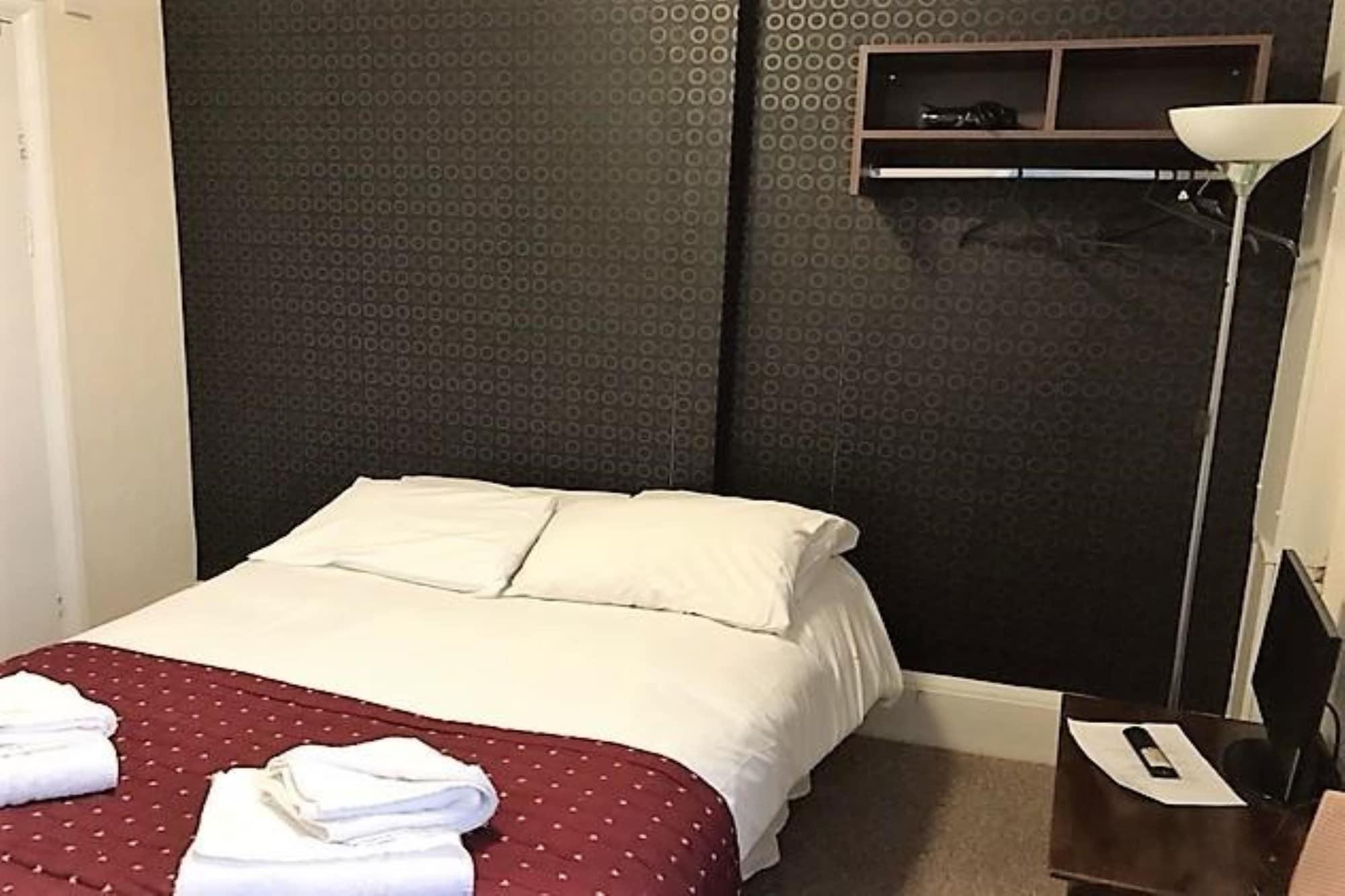 Star Hotel, South Лестер Екстер'єр фото