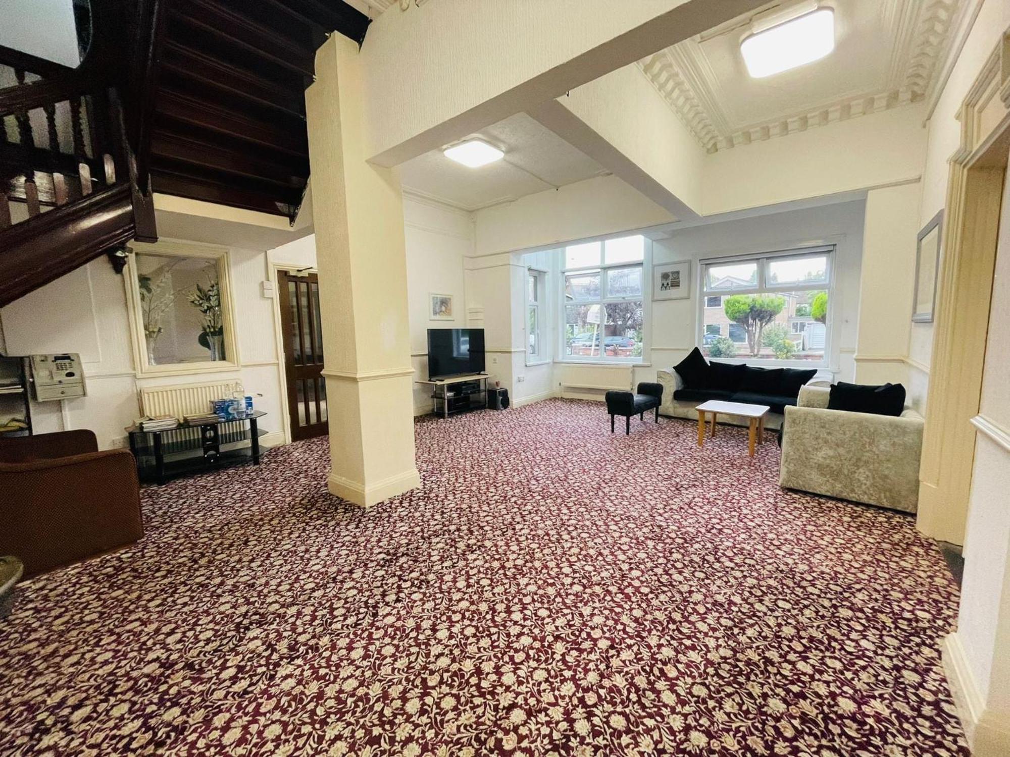 Star Hotel, South Лестер Екстер'єр фото